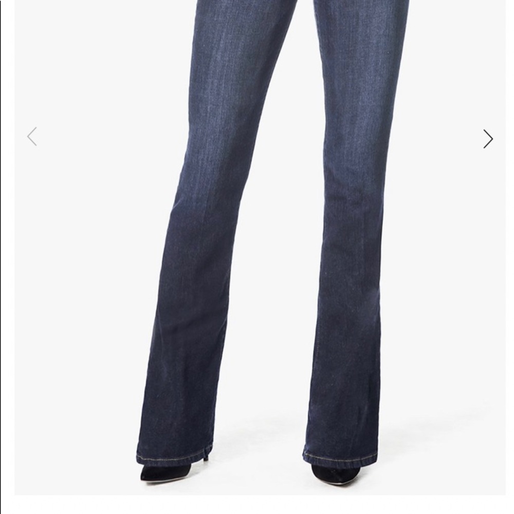 Joe’s Jeans Honey Booty Cut in Gabriella Wash